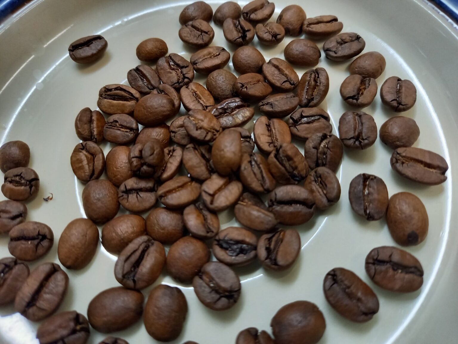【コーヒー】焙煎度合いの風味や種類は大きく分けて3つ⑦